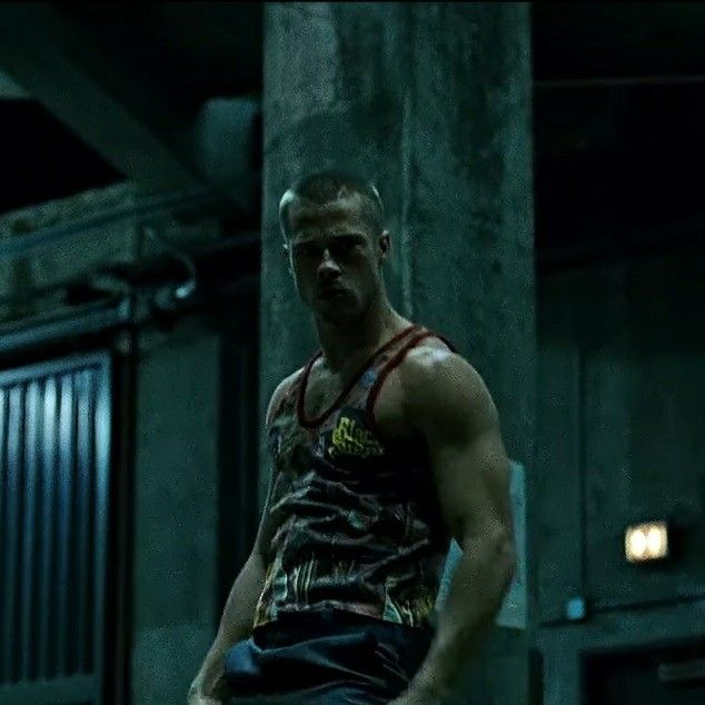 Tyler Durden aus Fight Club — Brad Pitt